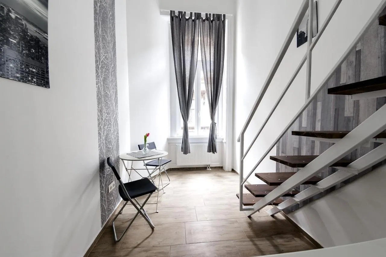 Rio'S Stylish Central Flats Budapesta